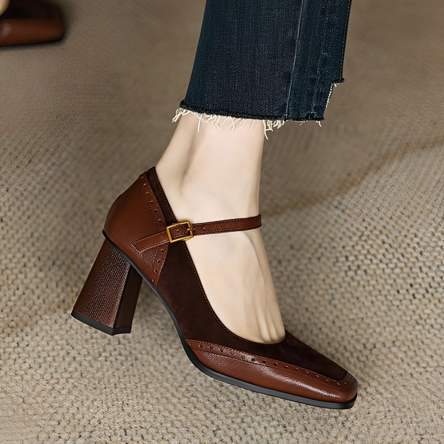 Isha - Chaussures formelles à larges talons