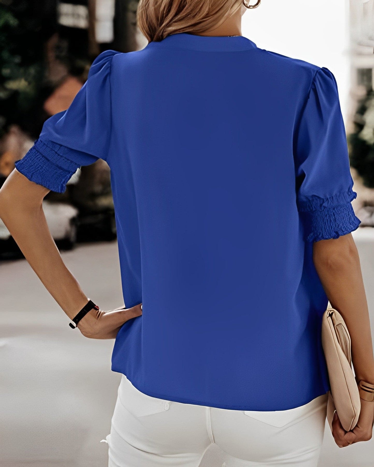 Sophia – Blouse Col V Manches Courtes
