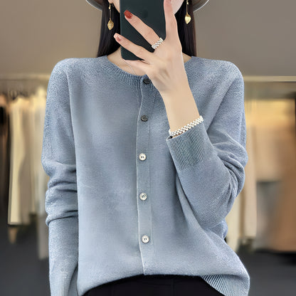 Haydée - Elegant buttoned sweater for women