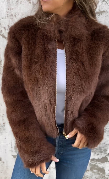 Amanda - Manteau stylé en fausse fourrure pour femmes