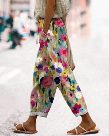 Selma – Pantalon fleuri large avec impression stylisée