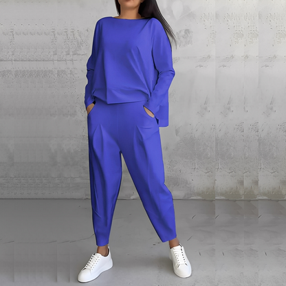 Mélisande - Rundhalsausschnittpullover und Hose für Damen im Set