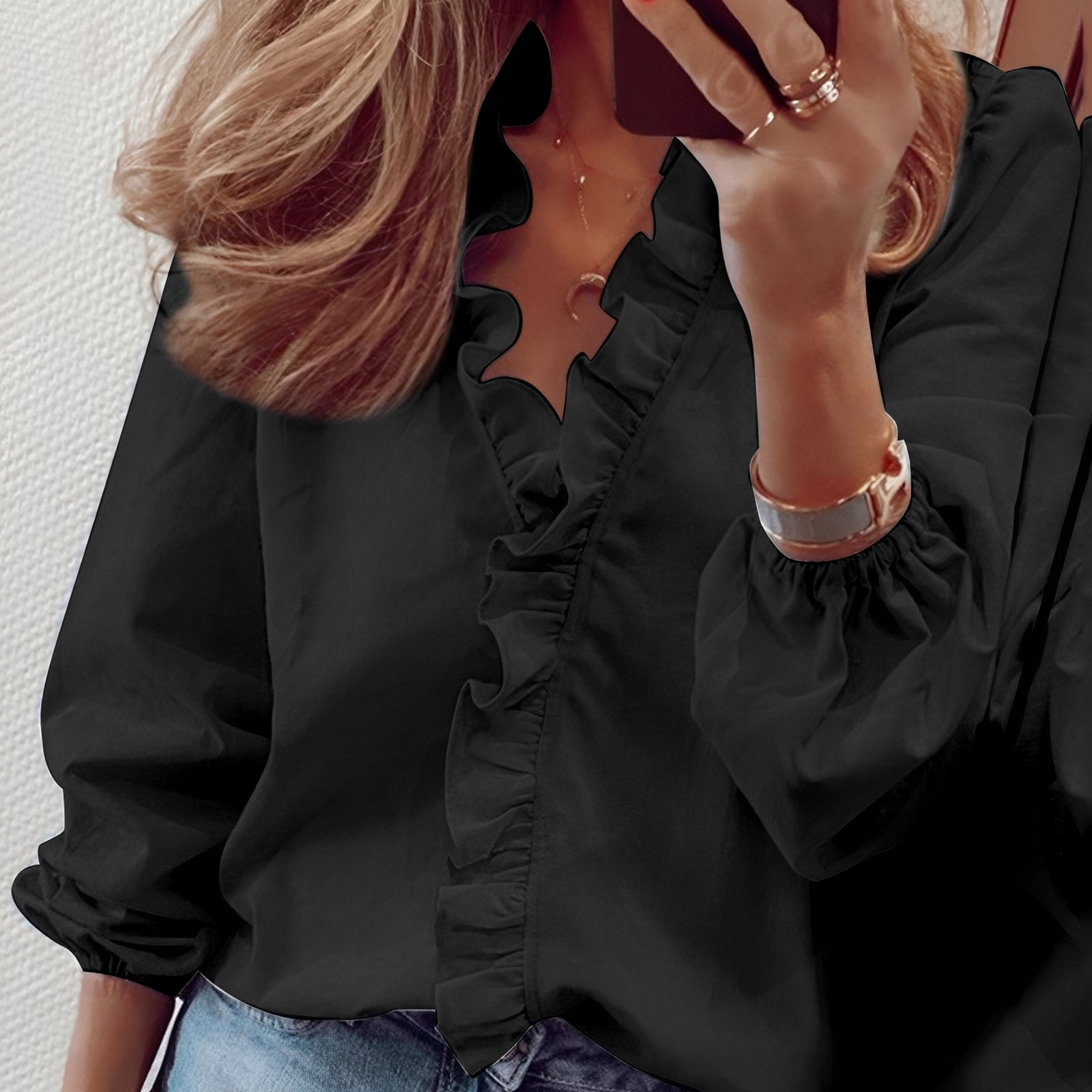 Martha - Blouse élégante à volants avec col en V pour femmes