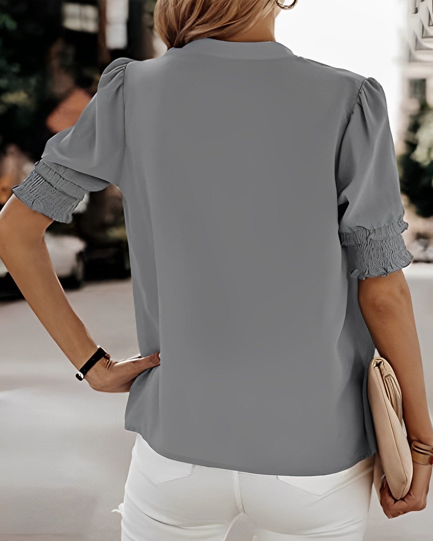 Sophia – Blouse Col V Manches Courtes