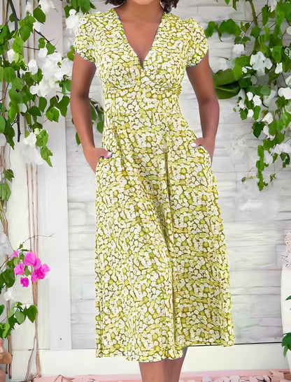 Monica - Casual dress with V-neckline for women