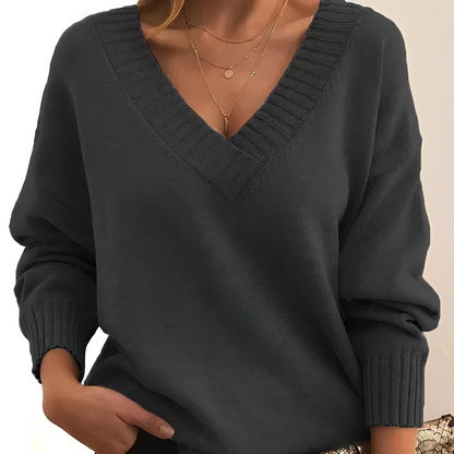 Freyia - Warm and comfortable V-neck sweater for women