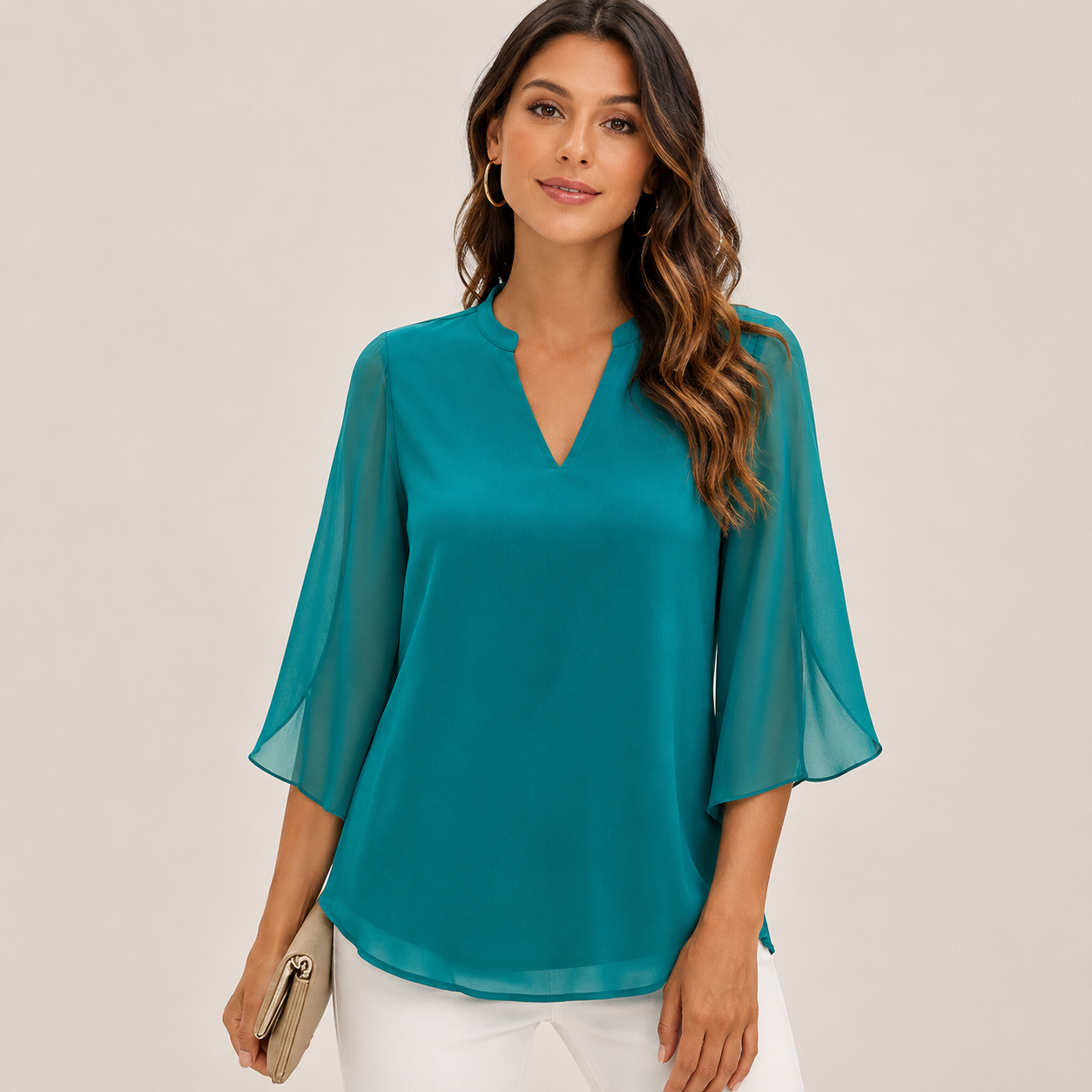 Brianna - Blouse avec manche ajourée et allure raffinée