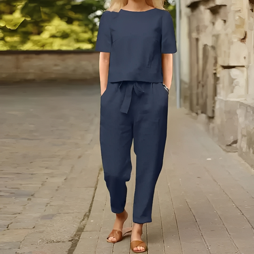 Mélina - Vintage blouse and wide trousers for women set