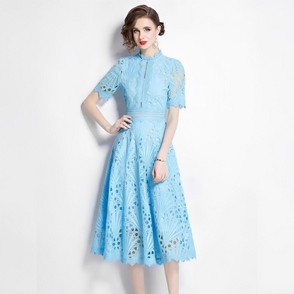 Sophia - Elegantes mittellanges Kleid für Damen