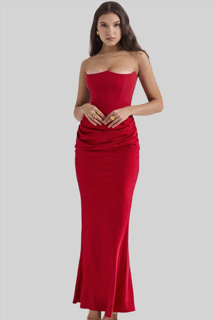 Elisabeth - Long dress with bare shoulders for an elegant look