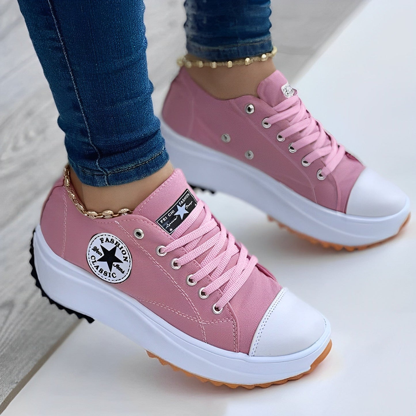 Canvas shoes – Stylish sneakers for women