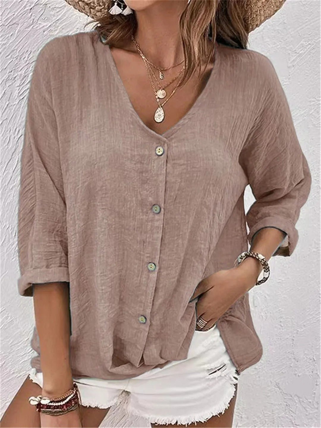Fayo – Casual top with V-neck and buttons