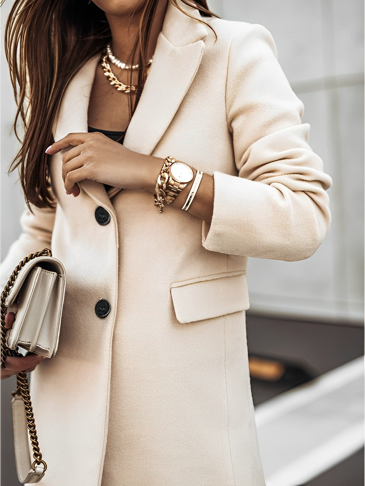 Simone – Manteau Classique Deux Boutons