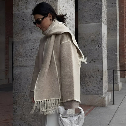 Amilia - Veste ample et élégante en laine avec écharpe pour femmes