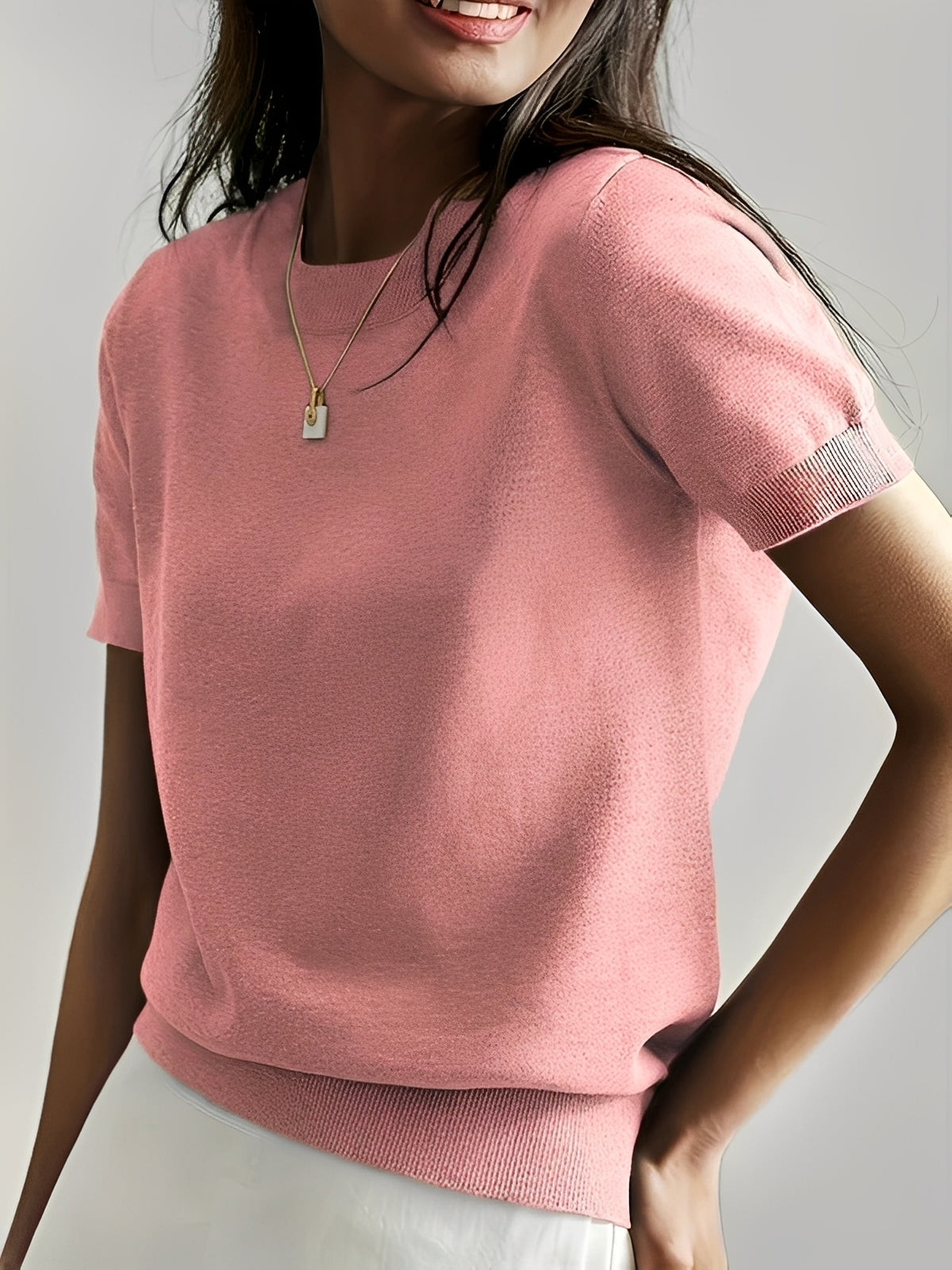Molly - Blouse douce et relax à manches courtes pour femmes