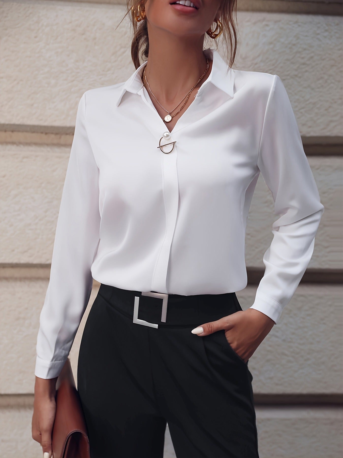 Claire – Blouse Élégante Unie