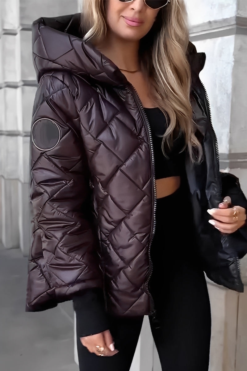 Irene - Modische Damenjacke mit Reißverschluss und Kapuze, warm und schick