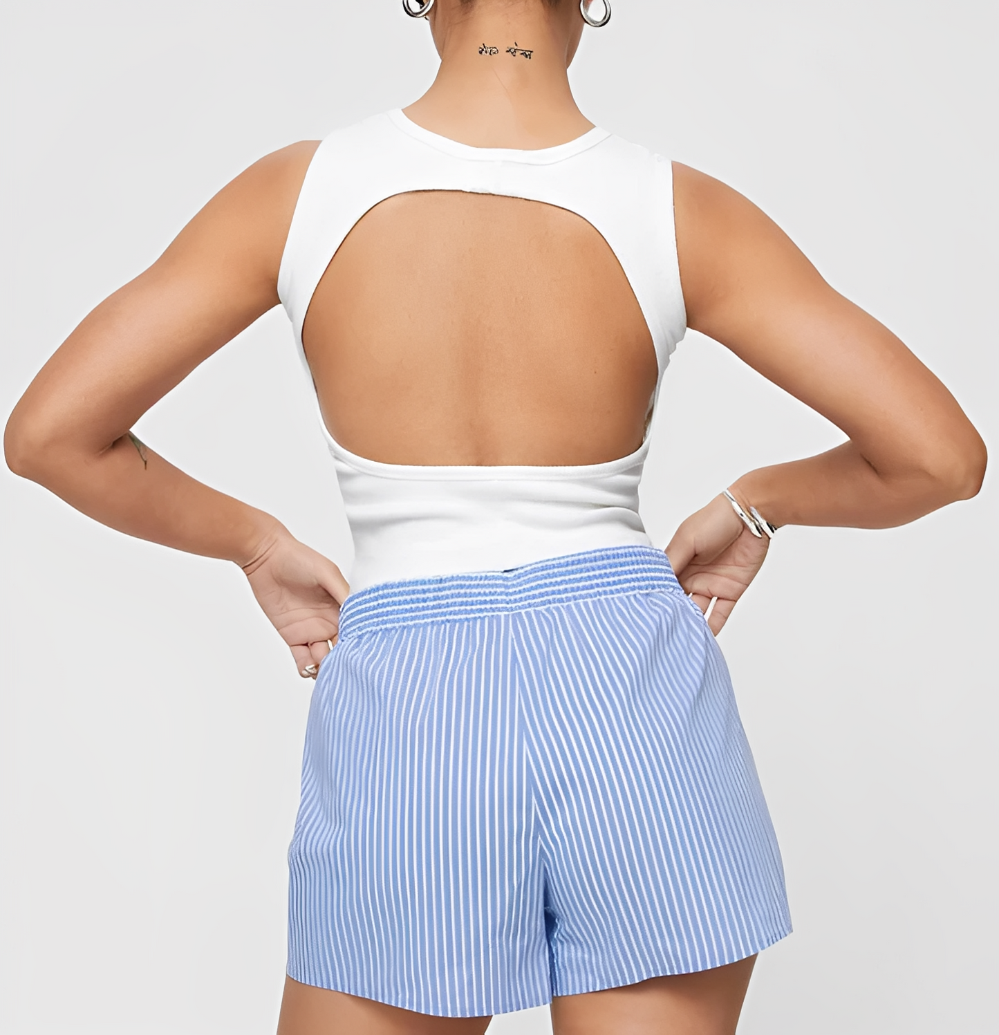 Naya – Shorts Femme à Rayures avec Taille Élastique