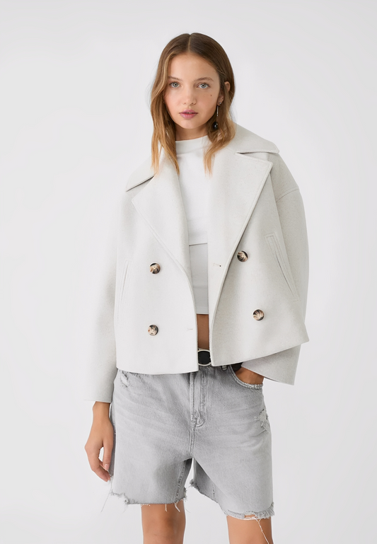 Claire – Veste Croisée Courte Élégante