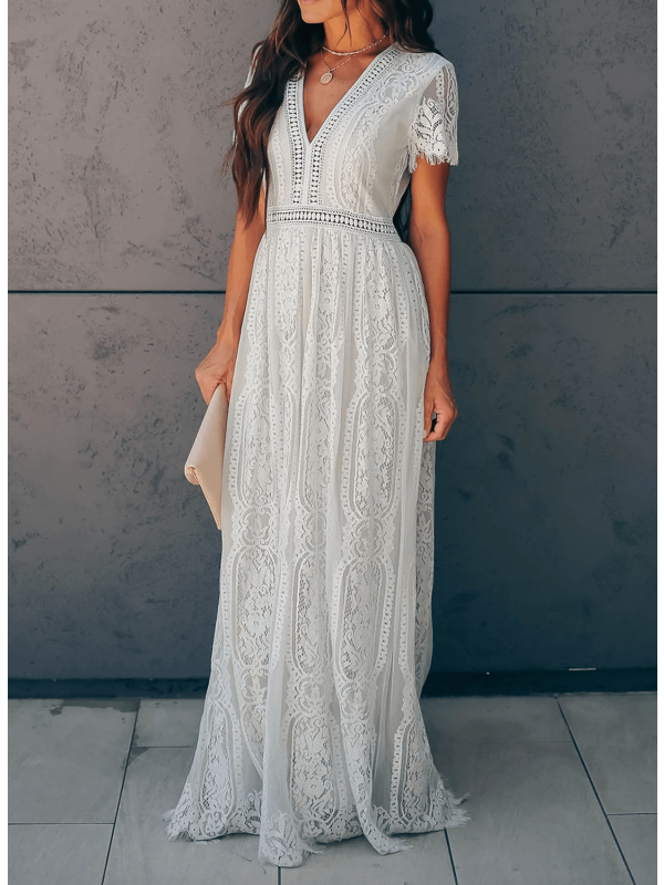 Angelica - Élégante Robe en Dentelle avec Décolleté en V